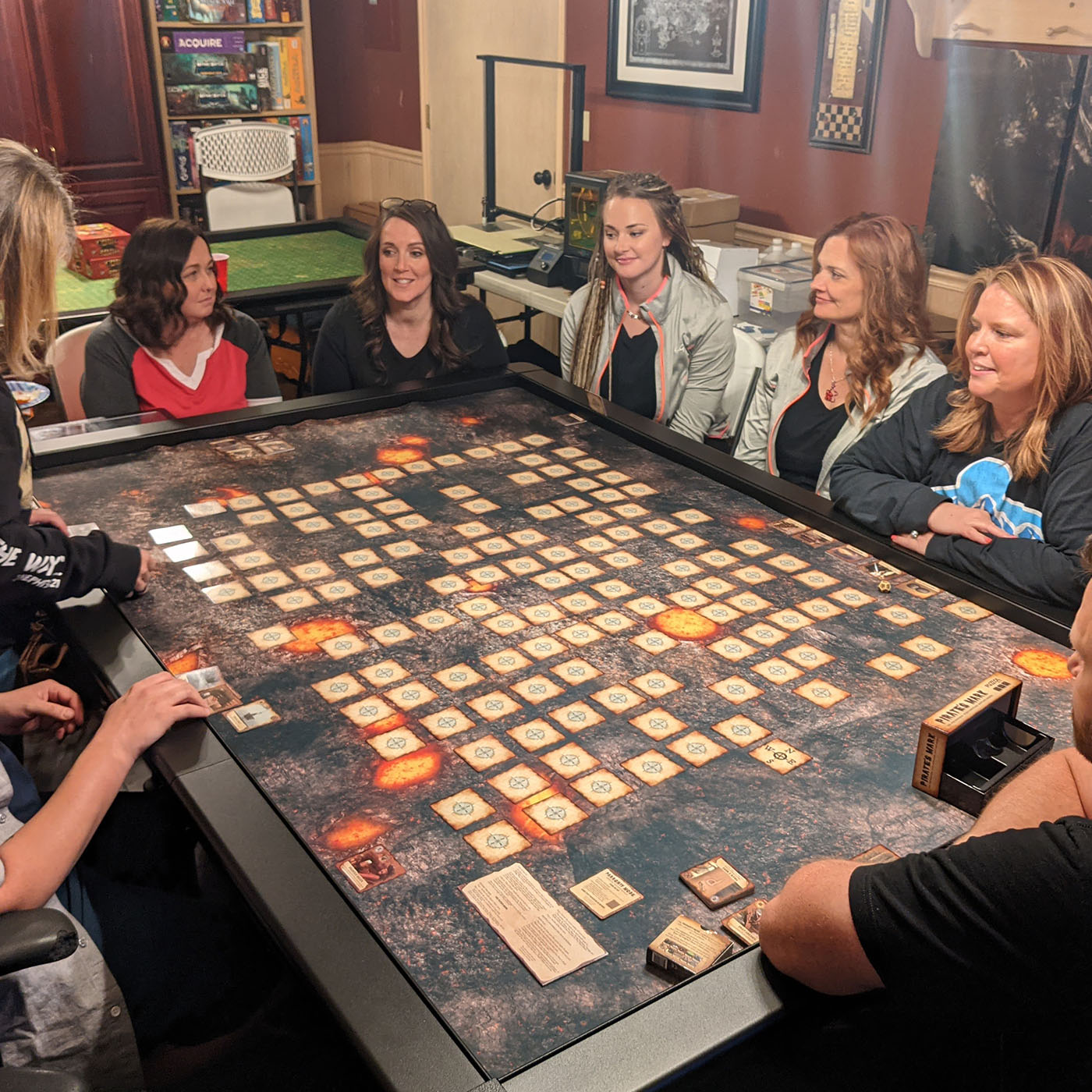HUGG-A-Meeple Con